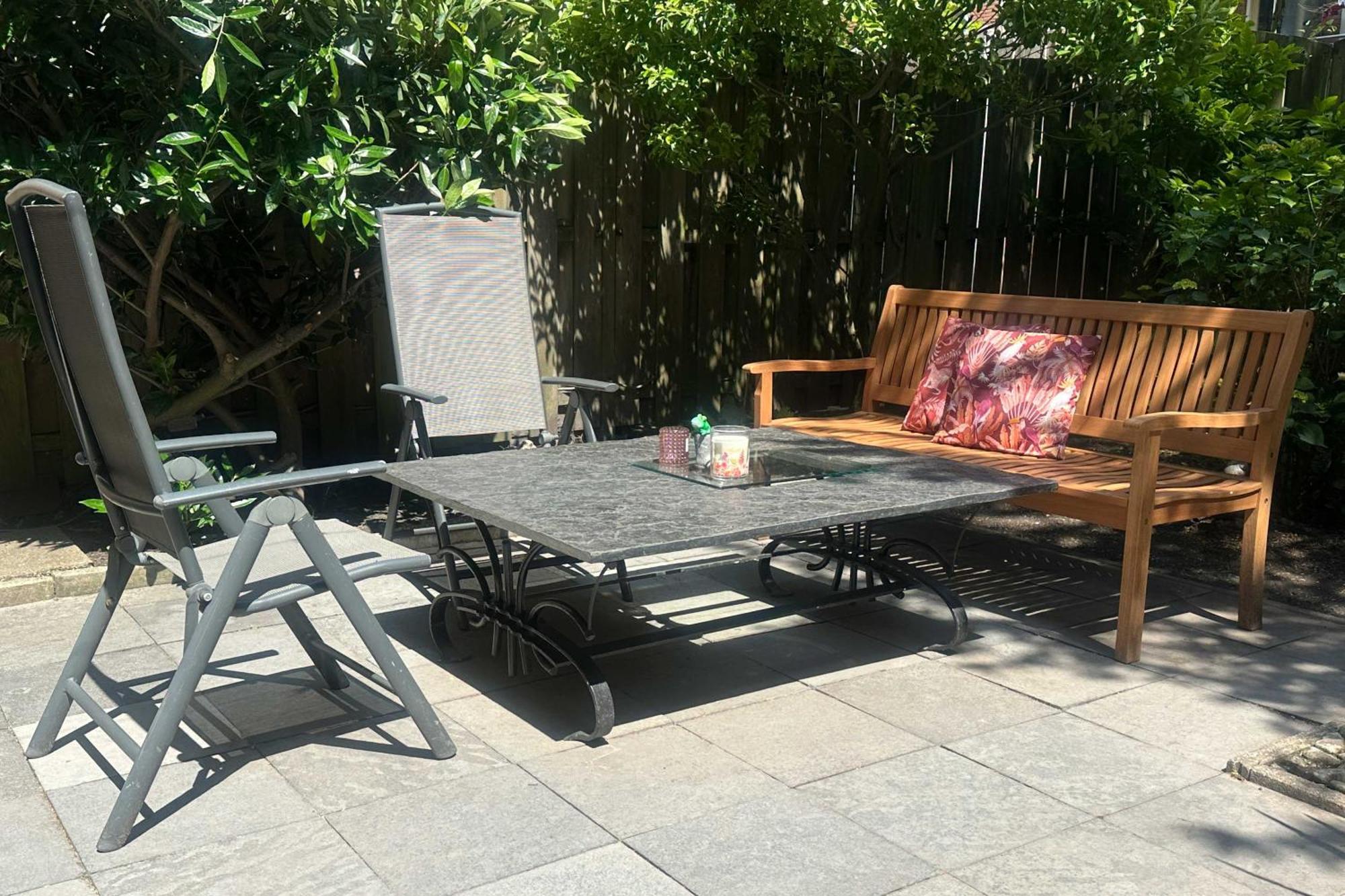 Bed & Breakfast West 3*